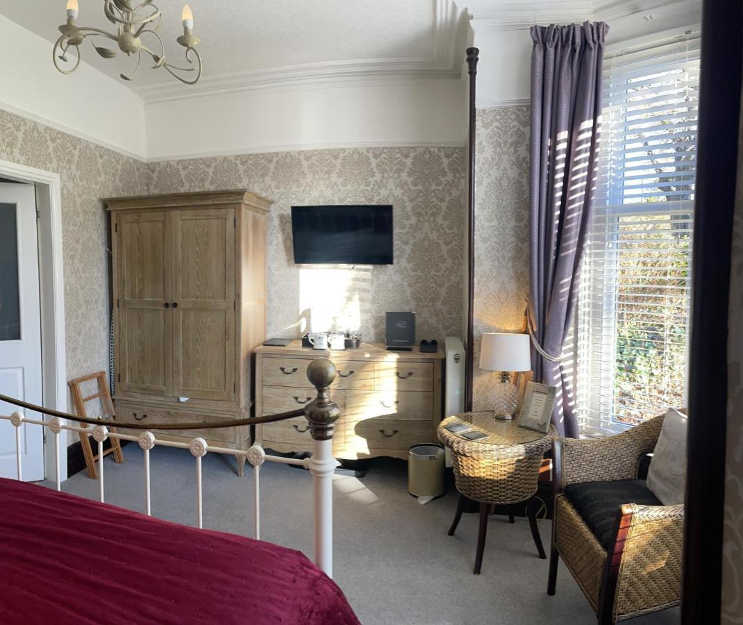 Glenville House - Adults Only - Incl Free Off-Site Health Club With Swimming Pool, Hot Tub, Sauna & Steam Room Боунес он Уиндърмиър Екстериор снимка